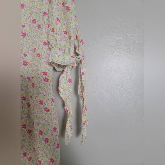 Charlie Holiday Dress 8 Floral Rayon Mini Sun Feminine Chic Coquette - Picture 14 of 16